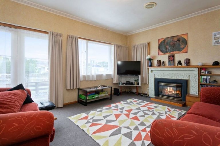 Photo of property in 85 Grey Street, Cambridge, 3434