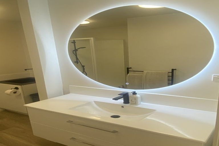 Photo of property in 2/36 Anne Mclean Drive, Bayview, Auckland, 0629
