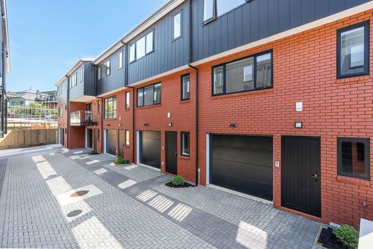 Photo of property in 9/26 Morton Avenue, Forrest Hill, Auckland, 0620