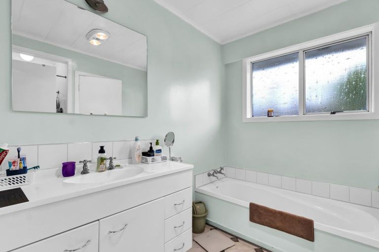 Photo of property in 1 Ulysses Street, Stratford, 4332