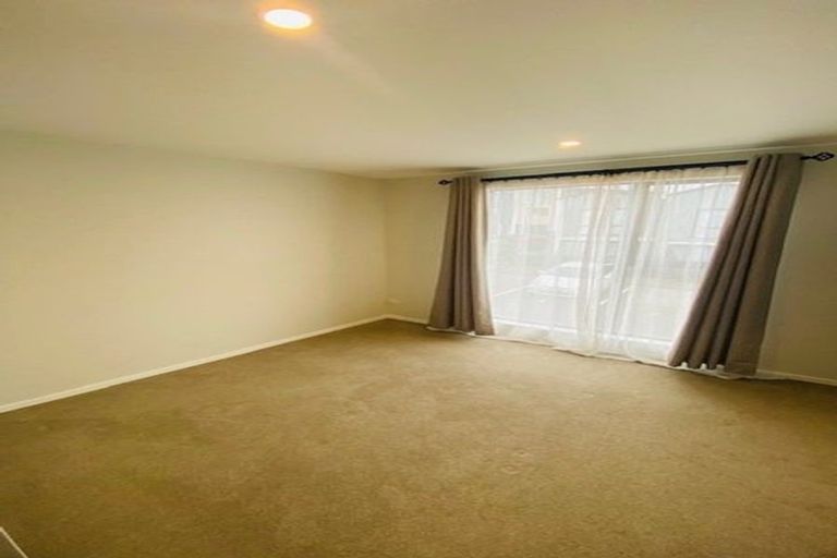 Photo of property in 7c Colin Chester Drive, Silverdale, 0932