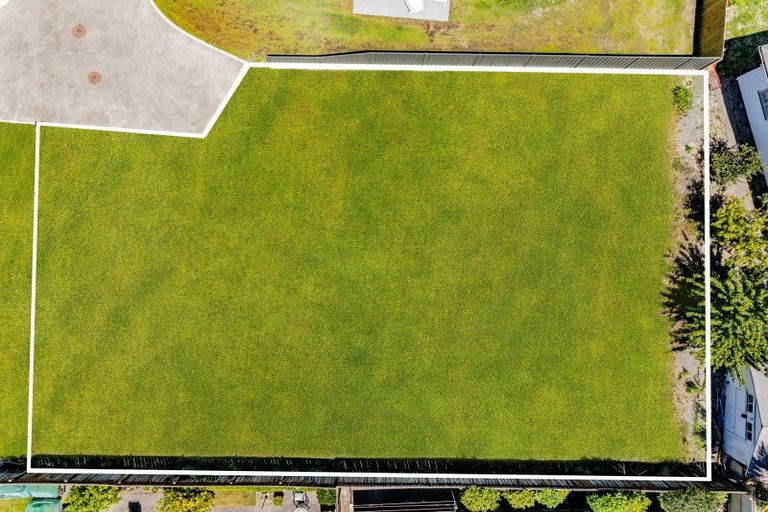 Photo of property in 25 George Yee Place, Taradale, 4112