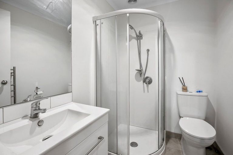 Photo of property in 1/113 Knighton Road, Hillcrest, Hamilton, 3216