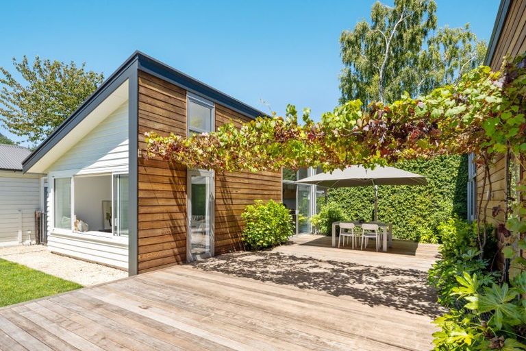 Photo of property in 12 Ward Street, Springlands, Blenheim, 7201