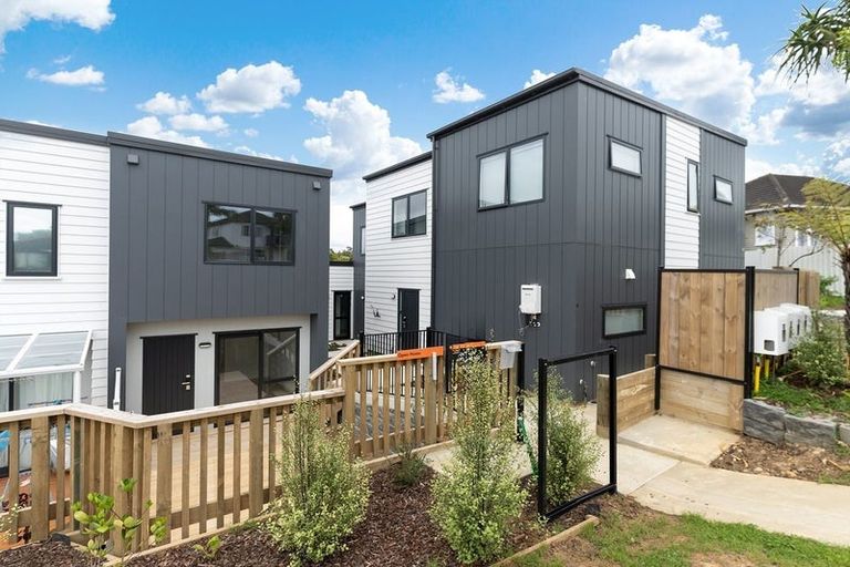 Photo of property in 79 Vincent Street, Howick, Auckland, 2014