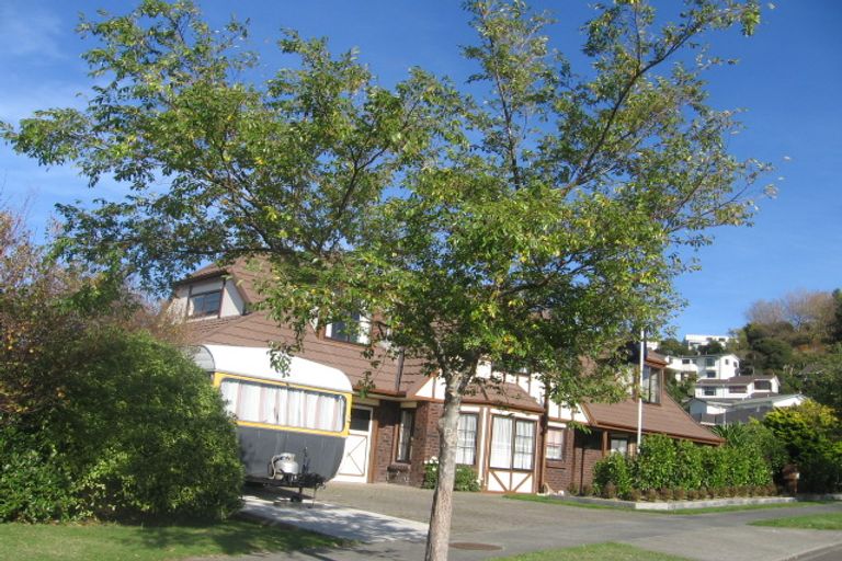 Photo of property in 32 Shackle Lane, Whitby, Porirua, 5024