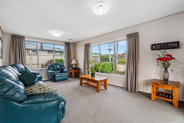 Photo of property in 71 Mcdonald Street, Mosgiel, 9024