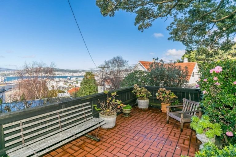 Photo of property in 30 Orchard Street, Wadestown, Wellington, 6012