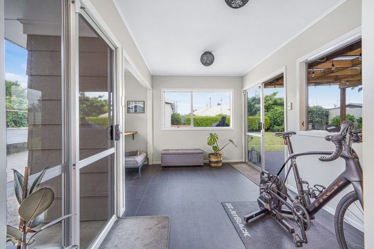 Photo of property in 17 Hamblyn Crescent, Nawton, Hamilton, 3200