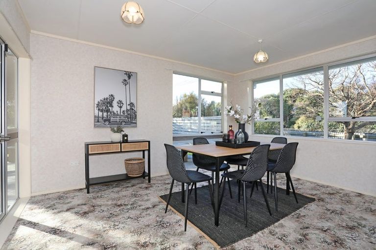 Photo of property in 1 Edward Street, Bulls, 4818