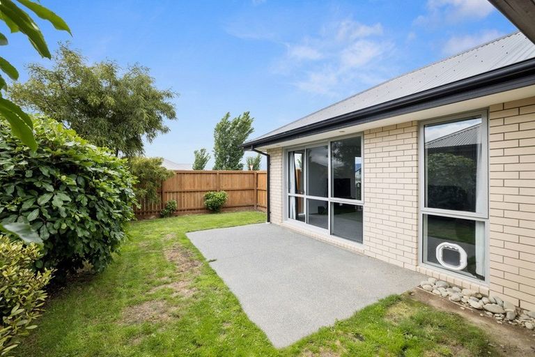 Photo of property in 28 Granite Drive, Rolleston, 7614