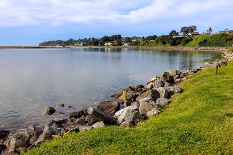 Photo of property in 3 Ngaparaoa Drive, Maketu, Te Puke, 3189