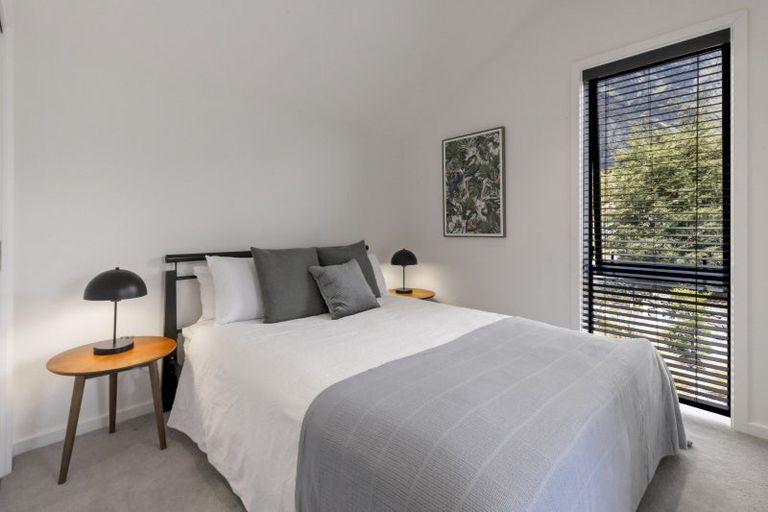 Photo of property in 6 Mckenzies Shute, Jacks Point, Queenstown, 9371