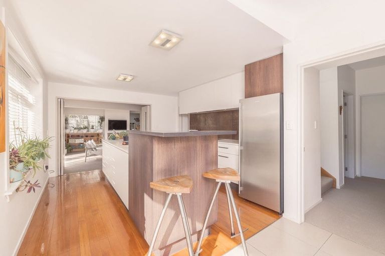 Photo of property in 10 Wakatu Avenue, Moncks Bay, Christchurch, 8081