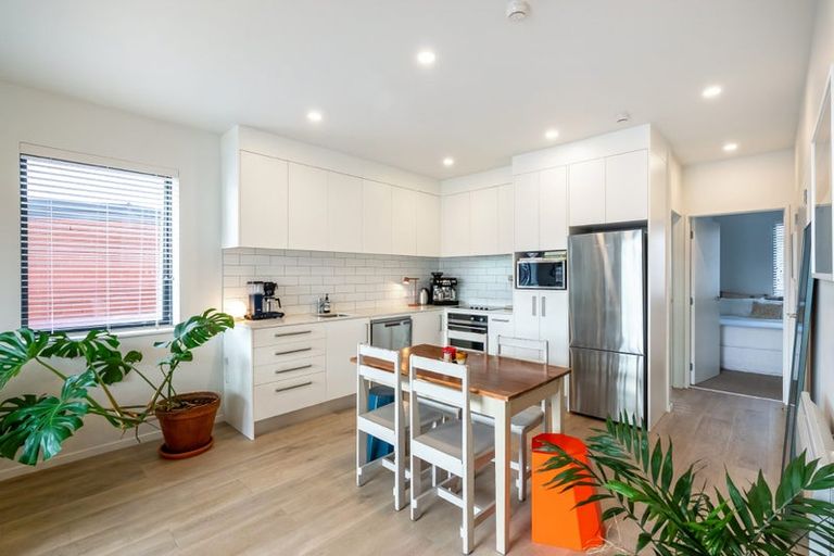 Photo of property in 201/2b Matatiki Street, Northcote, Auckland, 0627