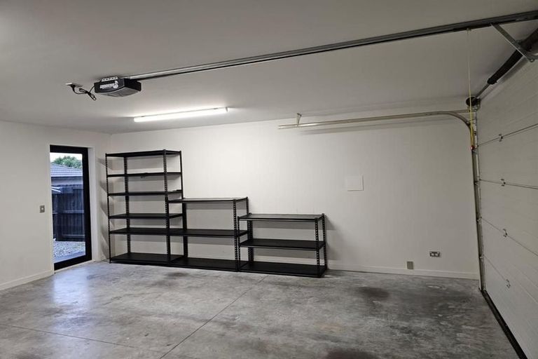 Photo of property in 5 Wilmers Road, Hornby, Christchurch, 8025