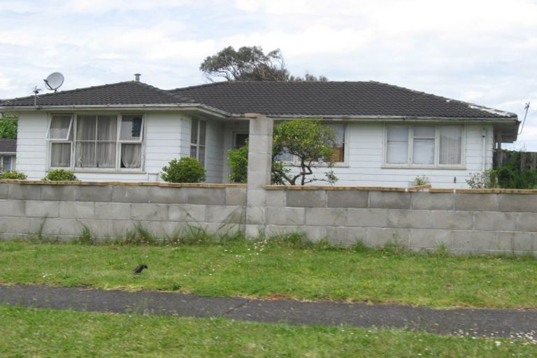 Photo of property in 34 Forbury Place, Mangere, Auckland, 2022