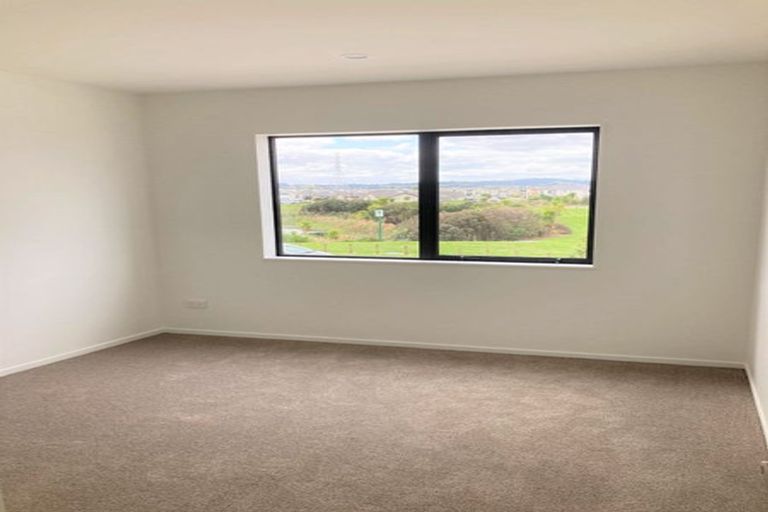Photo of property in 39b Soaring Bird Drive, Takanini, 2112