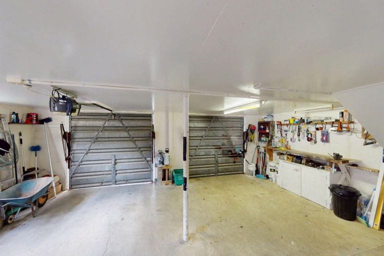 Photo of property in 1 Byrd Street, Levin, 5510