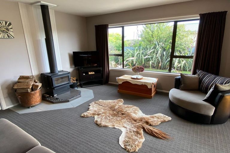 Photo of property in 49 Branston Street, Hornby, Christchurch, 8042