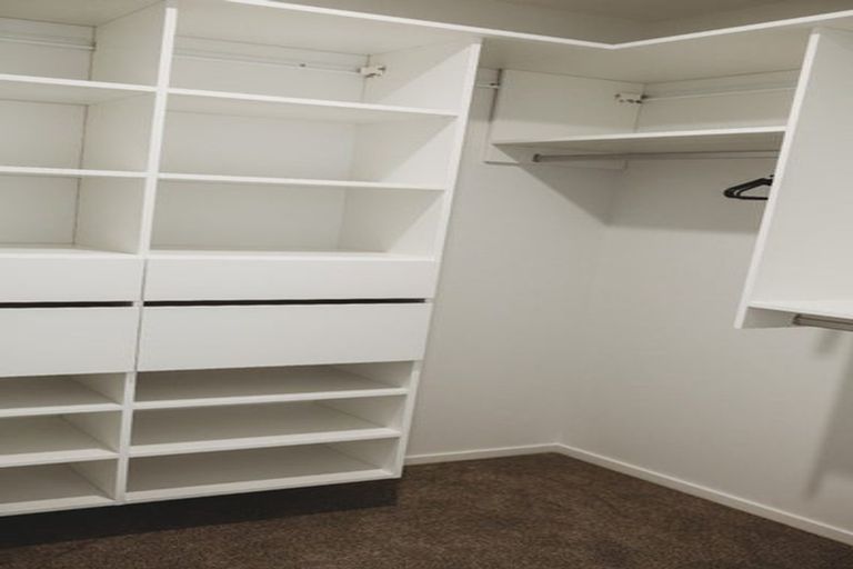 Photo of property in 6 Bright Way, Lower Vogeltown, New Plymouth, 4310