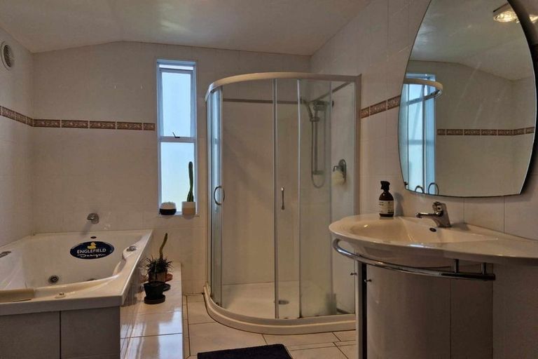 Photo of property in 4 Norton Place, Spotswood, New Plymouth, 4310