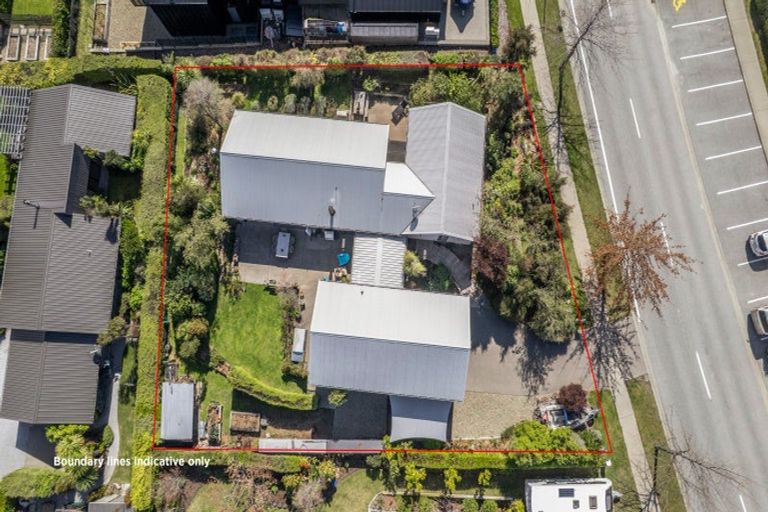 Photo of property in 19 Infinity Drive, Wanaka, 9305