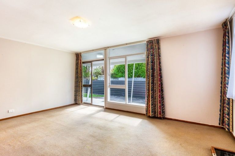 Photo of property in 6 Cumberland Street, Tauhara, Taupo, 3330