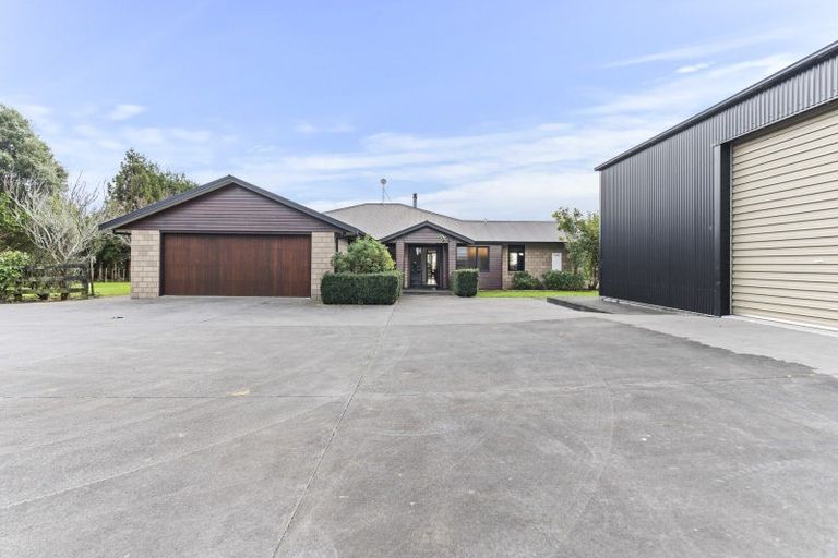 Photo of property in 334 Henwood Road, Hillsborough, New Plymouth, 4372