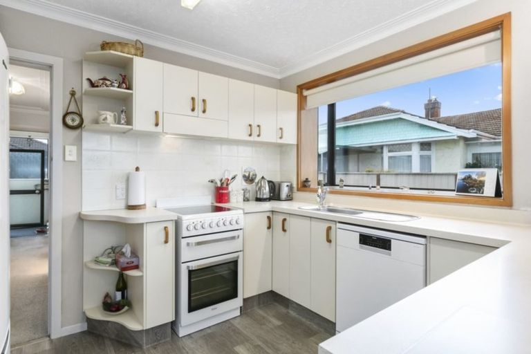 Photo of property in 35 Gordon Road, Mosgiel, 9024
