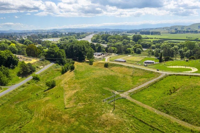 Photo of property in 18 Mason Drive, Waipukurau, 4285