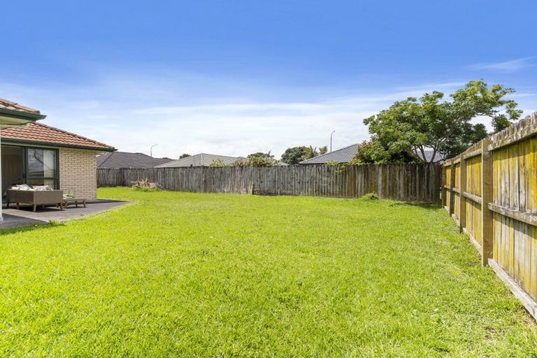 Photo of property in 3 Morewa Place, Takanini, 2112