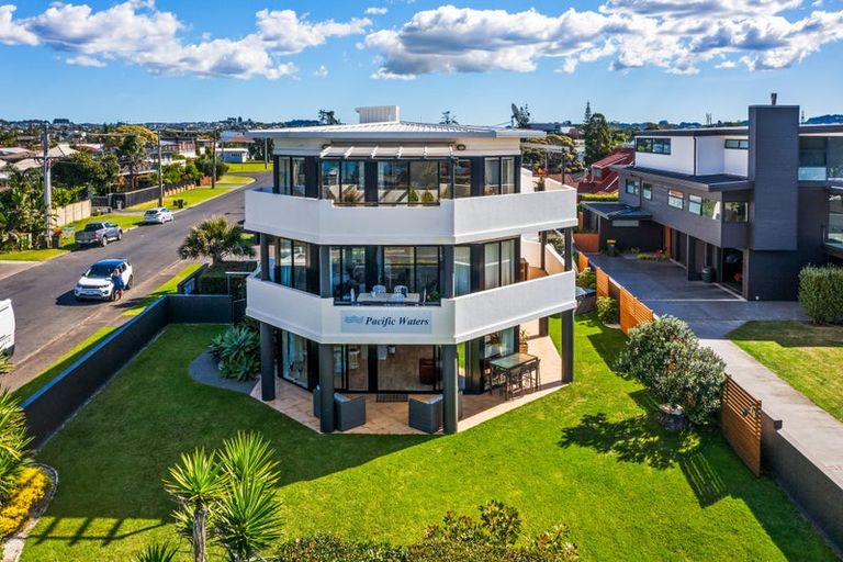 Photo of property in 1/248 Hibiscus Coast Highway, Orewa, 0931