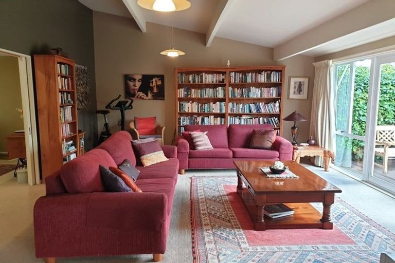 Photo of property in 20 Highfield Place, Avonhead, Christchurch, 8042