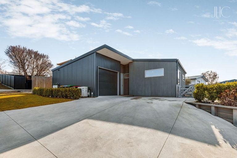 Photo of property in 53a Molyneux Avenue, Cromwell, 9310