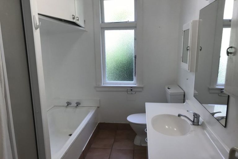 Photo of property in 36 Rakau Road, Hataitai, Wellington, 6021