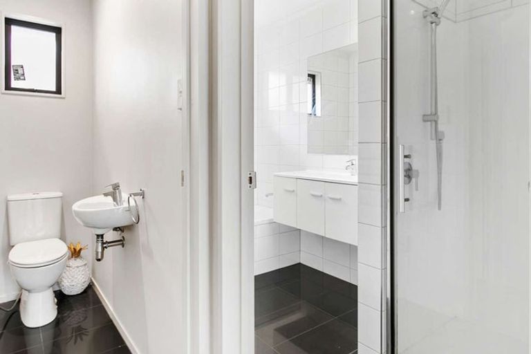 Photo of property in 26 Tarapiroe Avenue, Takanini, 2112