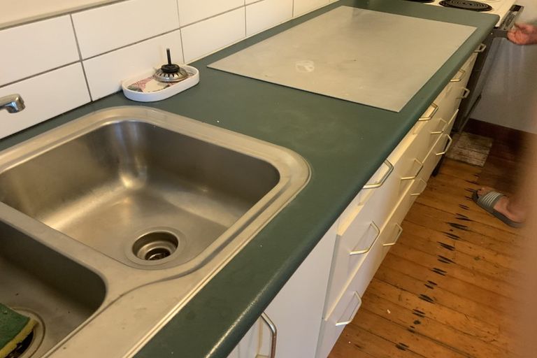 Photo of property in 75 Rattray Street, Riccarton, Christchurch, 8041