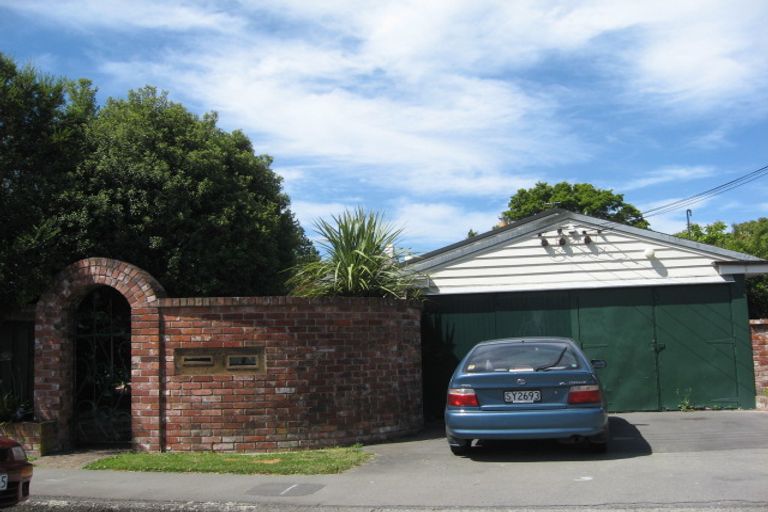Photo of property in 3/4 Garden Road, Merivale, Christchurch, 8014