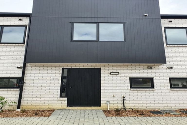 Photo of property in 15 Ivy Nola Way, Henderson, Auckland, 0612