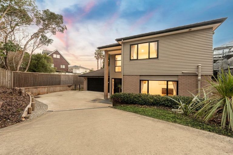 Photo of property in 2 Greville Road, Pinehill, Auckland, 0630