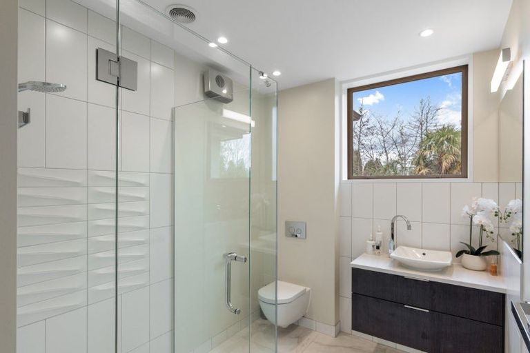 Photo of property in 32b Glandovey Road, Fendalton, Christchurch, 8052