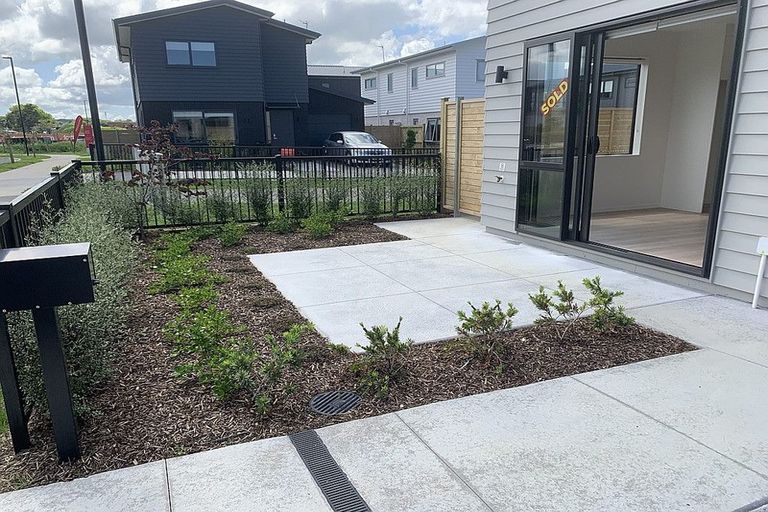 Photo of property in 13 Katikati Drive, Manurewa, Auckland, 2102