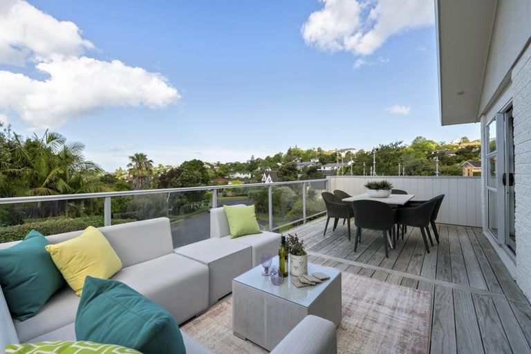 Photo of property in 9 Serrata Place, Browns Bay, Auckland, 0630