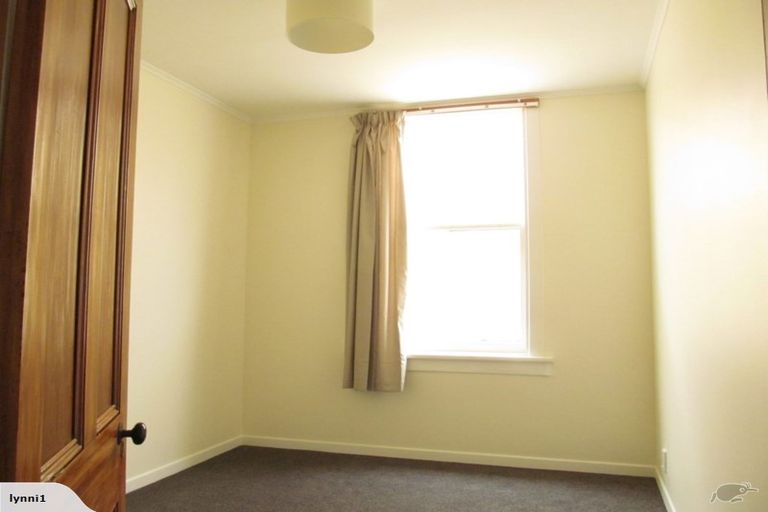 Photo of property in 7 Cardall Street, Newtown, Wellington, 6021
