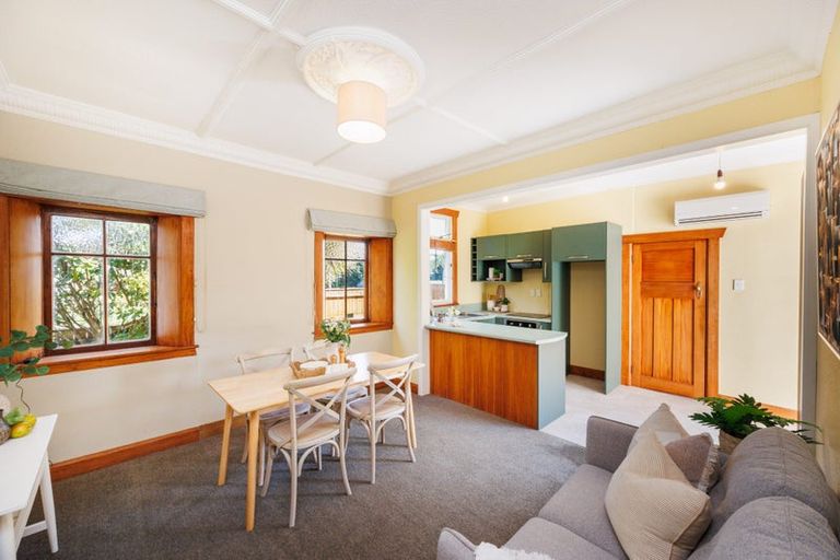 Photo of property in 3 Cuba Street, Takaro, Palmerston North, 4412