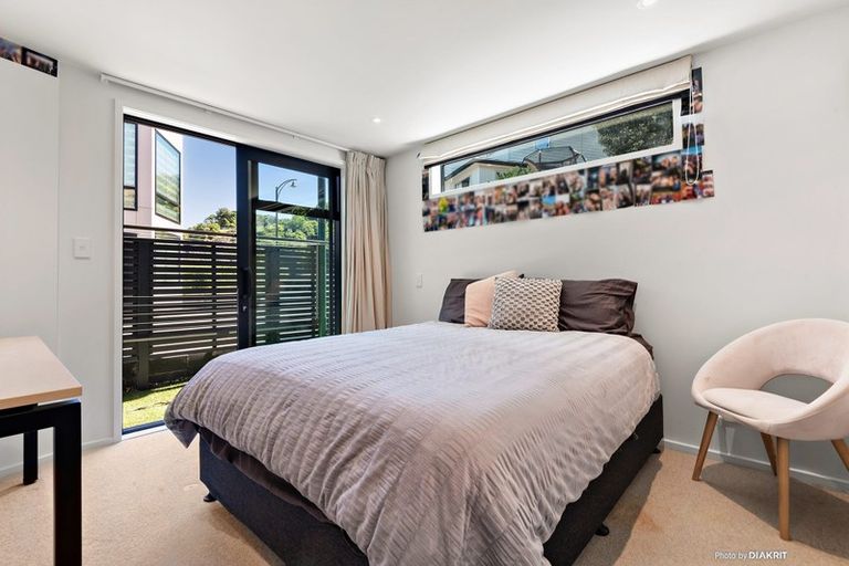 Photo of property in 12 Satchell Way, Kaiwharawhara, Wellington, 6035