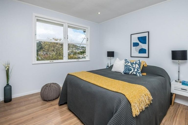 Photo of property in 113a Newlands Road, Newlands, Wellington, 6037