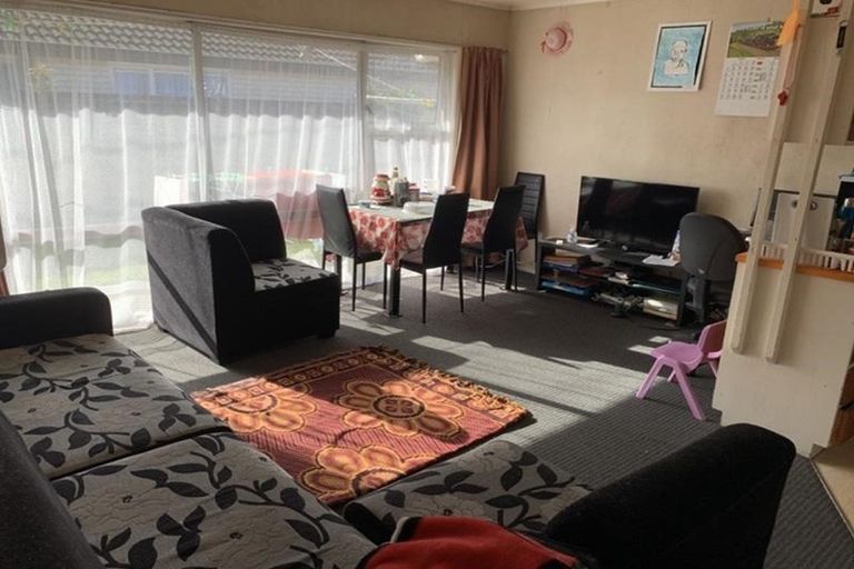 Photo of property in 6/19 Birdwood Avenue, Papatoetoe, Auckland, 2025