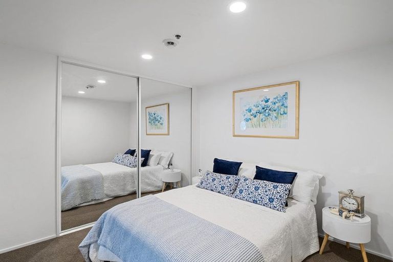 Photo of property in 4i/175 Hurstmere Road, Takapuna, Auckland, 0622
